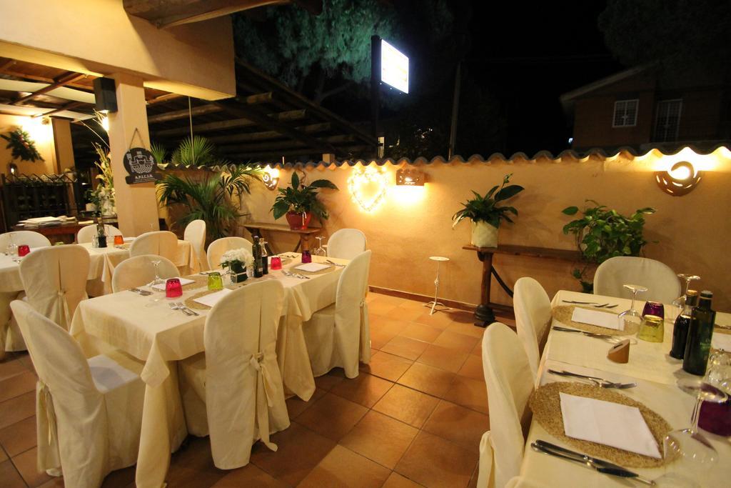 Hotel Velcamare Tarquinia Kültér fotó